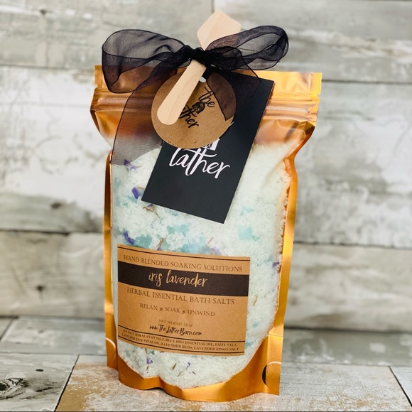 THE LATHER BARN Other - Natural Blended Iris Lavender E-Oil Bath Salt